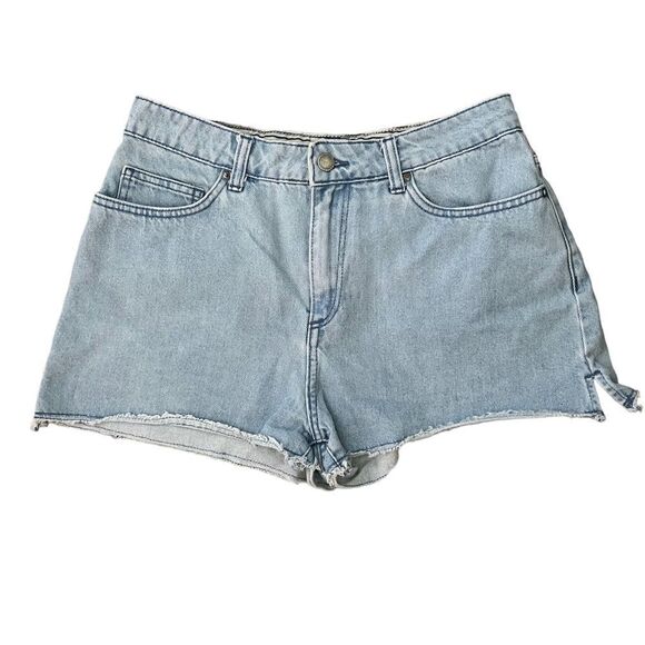 Roxy High Waisted Light Wash Denim Shorts size 29 - Picture 1 of 9